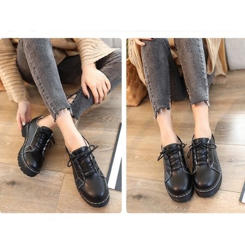 Giày boost đen nữ cổ ngắn màu đen phiên bản Anh Quốc thời trang đế 3 cm thích hợp đi chơi đi học