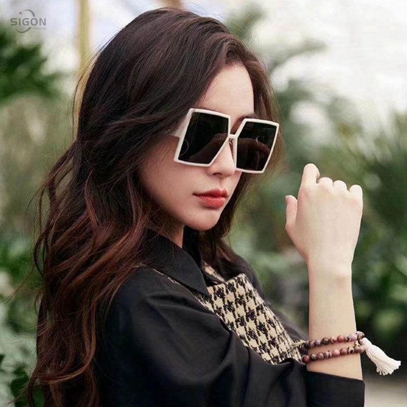 Kính Mát Gọng Vuông Lớn Chống Tia Uv Cho Nữ