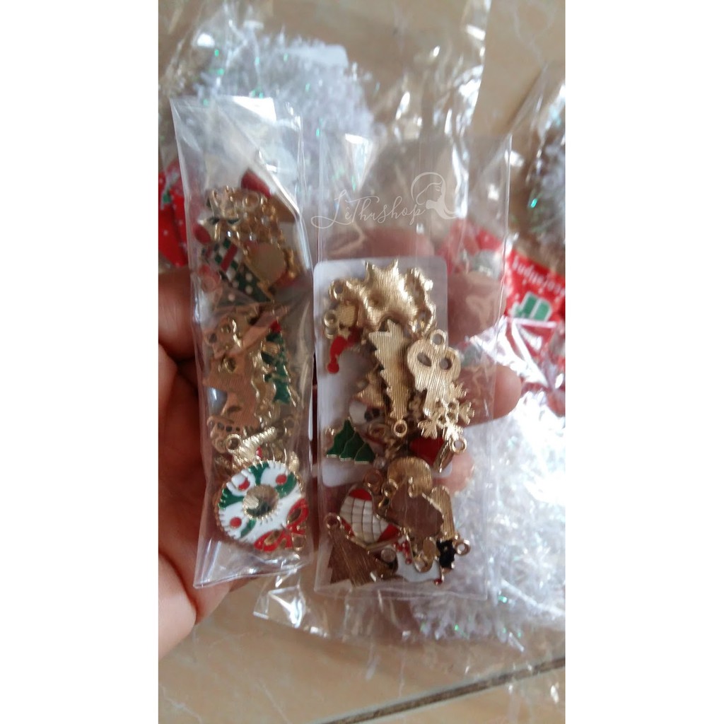 10 phụ kiện treo trang trí giáng sinh