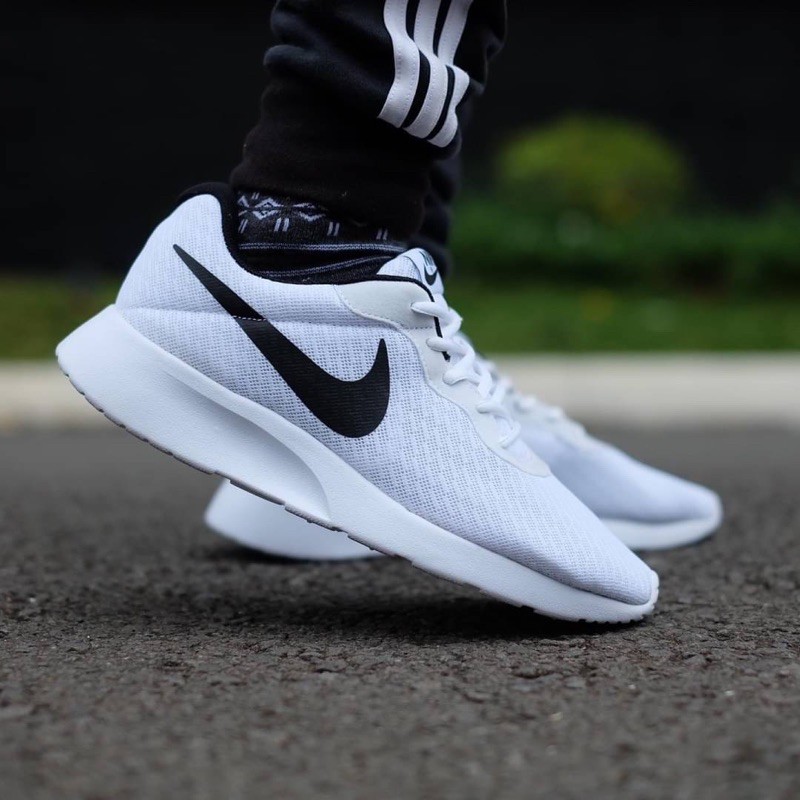 Giày Thể Thao Nike Tanjun Chính Hãng Cho Nam