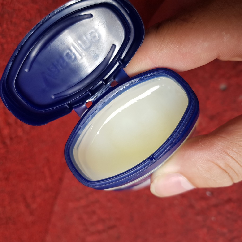 Kem chống nẻ Vaseline 49g USA (Sáp dưỡng ẩm)