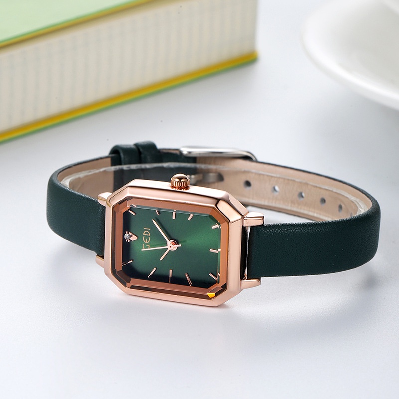 Đồng hồ nữ chính hãng đeo tay dây da chống nước mặt vuông đẹp LaCy Watch V04