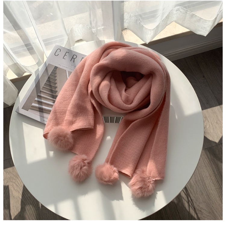 [HÀNG CÓ SẴN] Khăn len nữ May Boutique khăn quàng cổ len gắn quả bông PKH21A_110.057