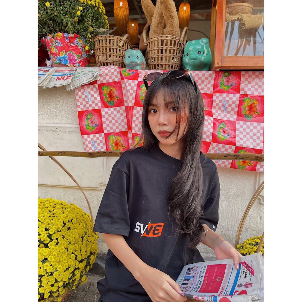 Áo Thun SWE NHIỀU LOGO FULLTAG | Áo Thun COTTON 100% | CHUẨN CAO CẤP 1:1 LOCAL BRAND
