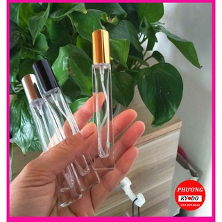 Lọ chiết nước hoa chai trụ vuông 10ml thủy tinh thiết kế dạng xịt mẫu vuông nắp vàng sang trọng