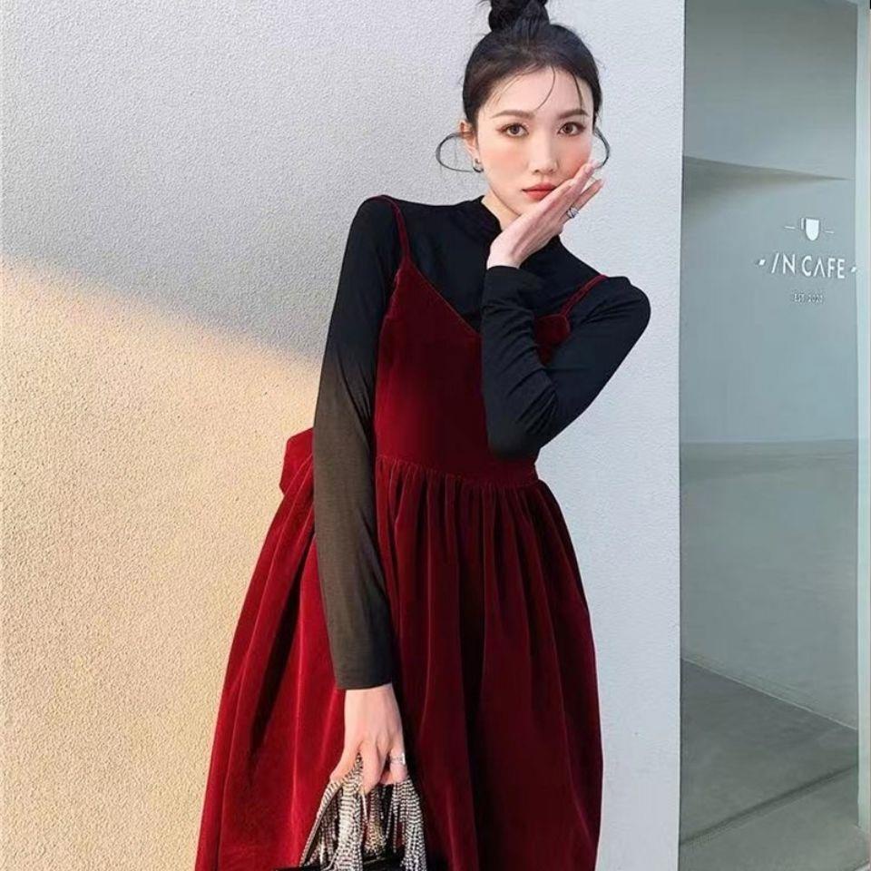 Đầm nhung hai dây màu đen đính nơ phong cách Retro Pháp thanh lịch cho nữ
