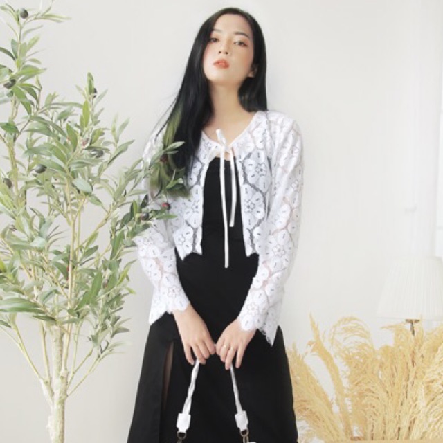 Áo cardigan ren trắng cột dây DALLA SAIGON | BigBuy360 - bigbuy360.vn