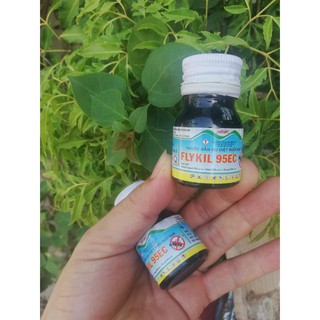 sỉ lẻ FLYKIL 95EC là Thuốc dẫn dụ ruồi Đục trái hoa, quả