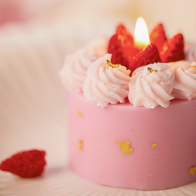 RED VELVET CANDLE CAKE KOREA - BÁNH NẾN THƠM MIX DÂU TÂY QUÀ TẶNG SINH NHẬT QUÀ LƯU NIỆM