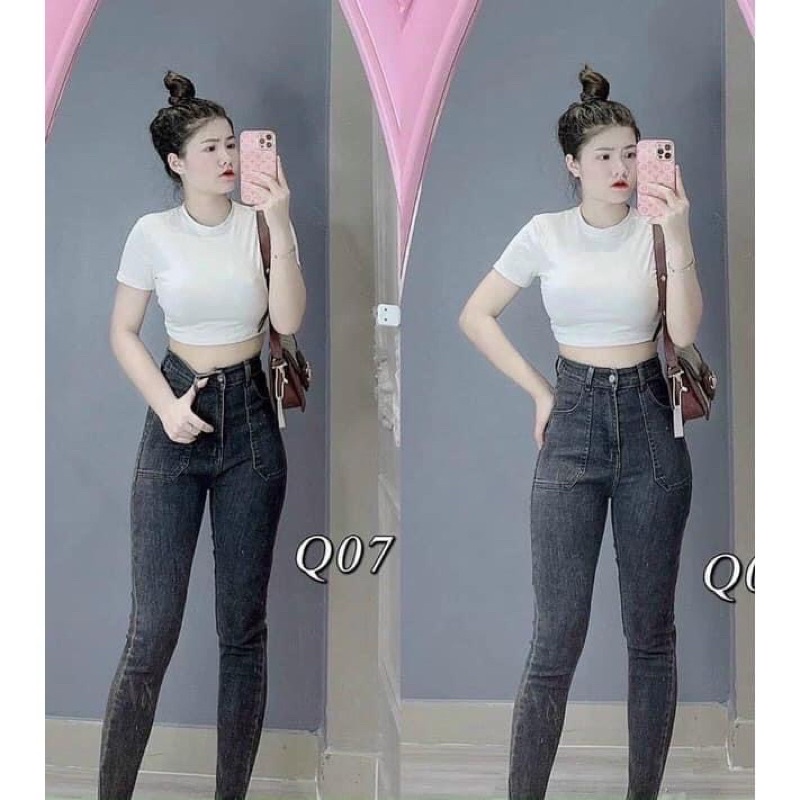 Quần jeans ôm giãn túi vuông cạp cao