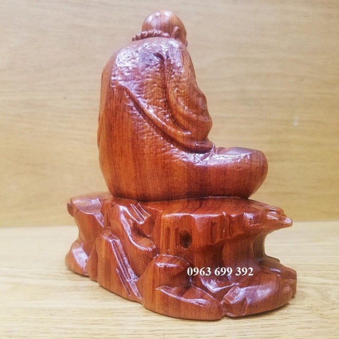 Tượng đạt ma sư tổ ngồi thiền bằng gỗ hương