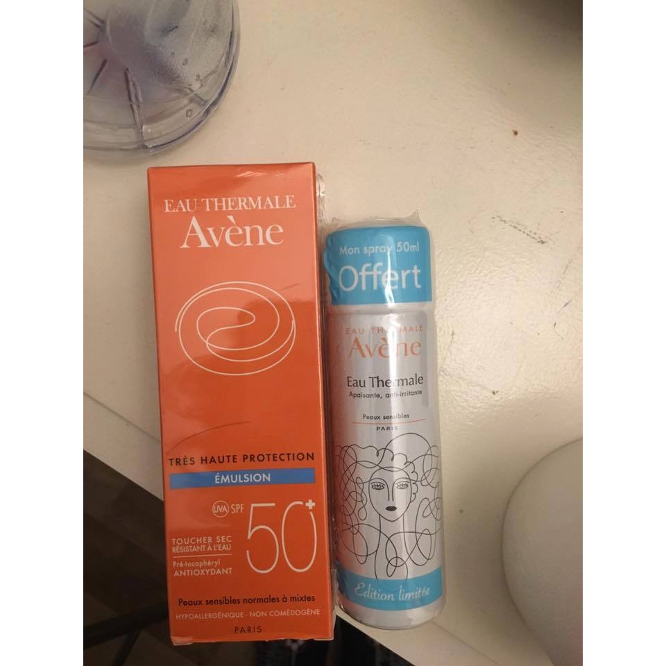 Kem chống nắng  Avène  50ml kèm xịt khoáng bỏ túi