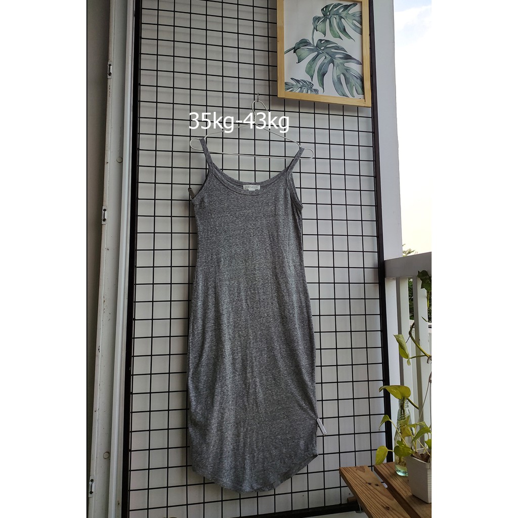 Đầm thun 2 dây form dài qua gối siêu sexy