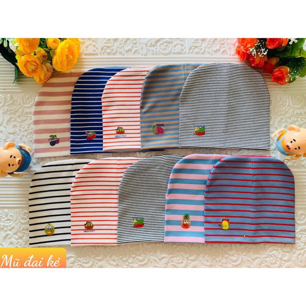 Mũ nỉ cho bé lớn từ 1- 5 tuổi họa tiết kẻ hoặc trơn