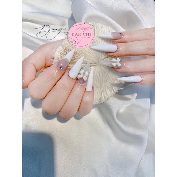 NailBox móng úp thiết kế sẵn Mẫu Trắng Charm Nơ