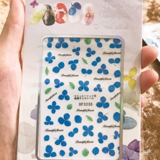 Sticker hoa cúc