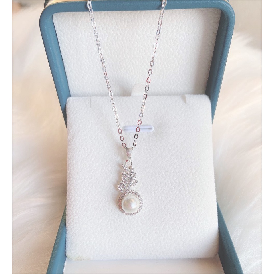 Dây chuyền bạc hình lá nguyệt quế đính hạt trai, Vòng cổ chất liệu bạc ta - Trang sức bạc Evasilver