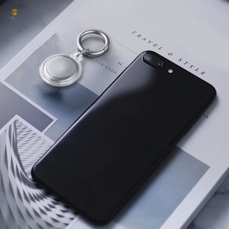 Vỏ bảo vệ hộp sạc tai nghe bằng TPU trong suốt chống thất lạc kèm vòng đeo tay tiện dụng | BigBuy360 - bigbuy360.vn