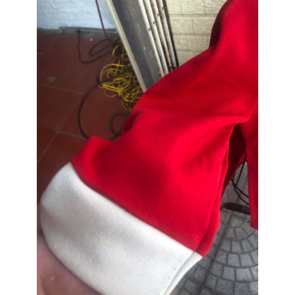 Áo dài đỏ bé trai