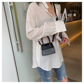 Túi đeo chéo mini nữ da trơn Vh76 MN01