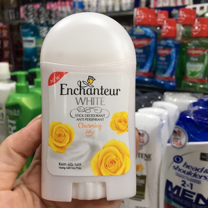 Sáp khử mùi hương nước hoa Enchanteur Duluxe 40g
