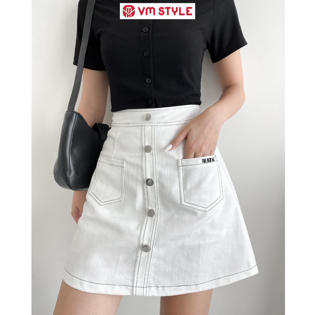 Chân váy nữ VMSTYLE dáng ngắn form chữ A viền chỉ nổi 2 túi hộp phối nút 809 CVN00010