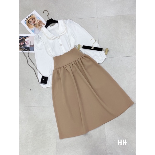 Set chân váy nâu * áo sơmi trắng