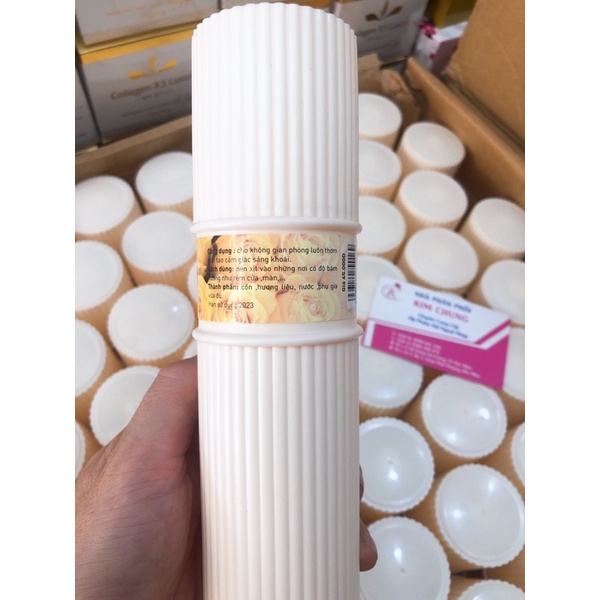 Nước hoa xịt phòng V1 (Hương Enchanteur/Hương hoa hồng) 220ml