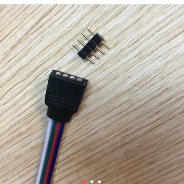 Rắc cắm rgb một đôi