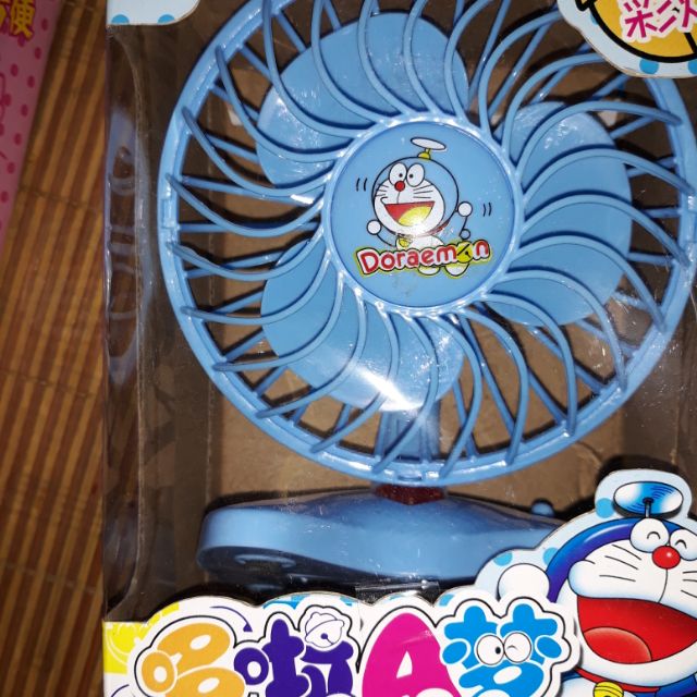 Quạt mini chạy pin