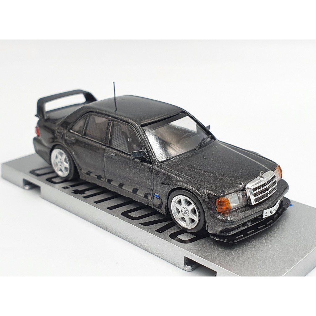 Xe Mô Hình Mercedes-Benz 190E 2.5-16 Evolution II Tỉ lệ 1:64 Hãng sản xuất Tarmac Works ( Đen )