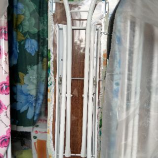 BÀN ỦI ĐỒ KIỂU THÁI (HÀNG CHÂN TO, KO KÊNH)