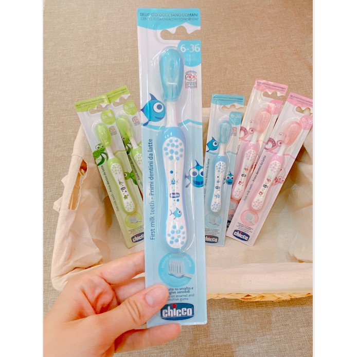 Bàn chải đánh răng Chicco