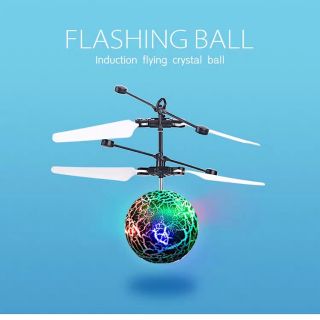 Đồ chơi cho bé. Máy bay cảm ứng có điều khiển