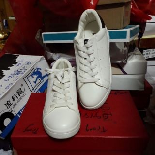 Combo 2 giày thể thao