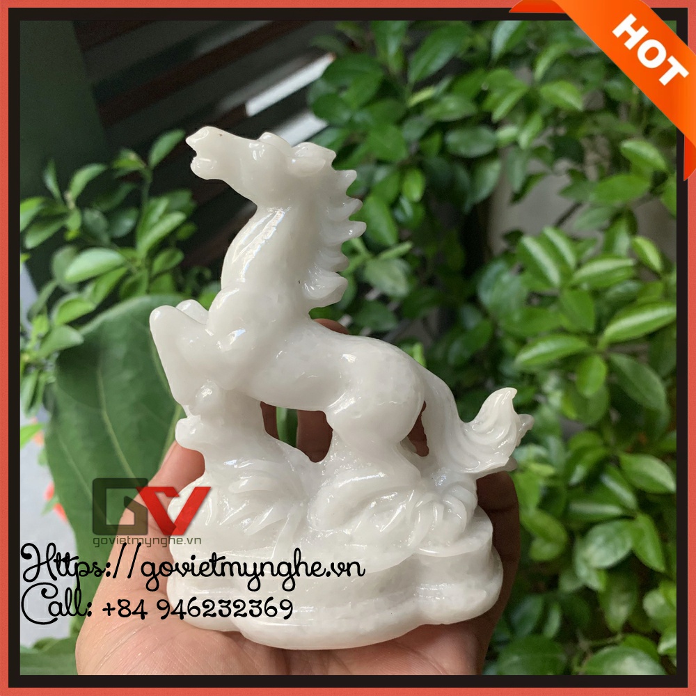 Tượng linh vật phong thủy con Ngựa trang trí phong thủy bàn làm việc- Cao 12cm - Màu trắng đá non nước