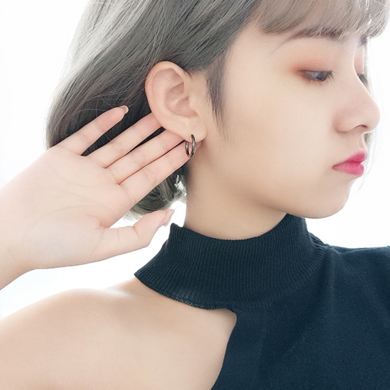 Bông Tai Tròn Bằng Thép Titan Phong Cách Hàn Quốc