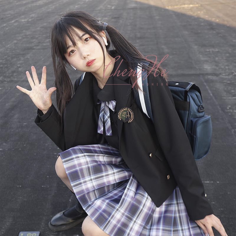 Áo khoác blazer dáng oversize cài cúc thêu hình phong cách học sinh hàn quốc A00273