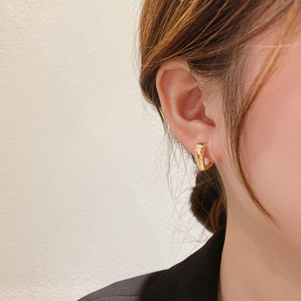 Bông Tai Hợp Kim Hình Trái Tim Rỗng Dễ Thương Sáng Tạo Cho Nữ