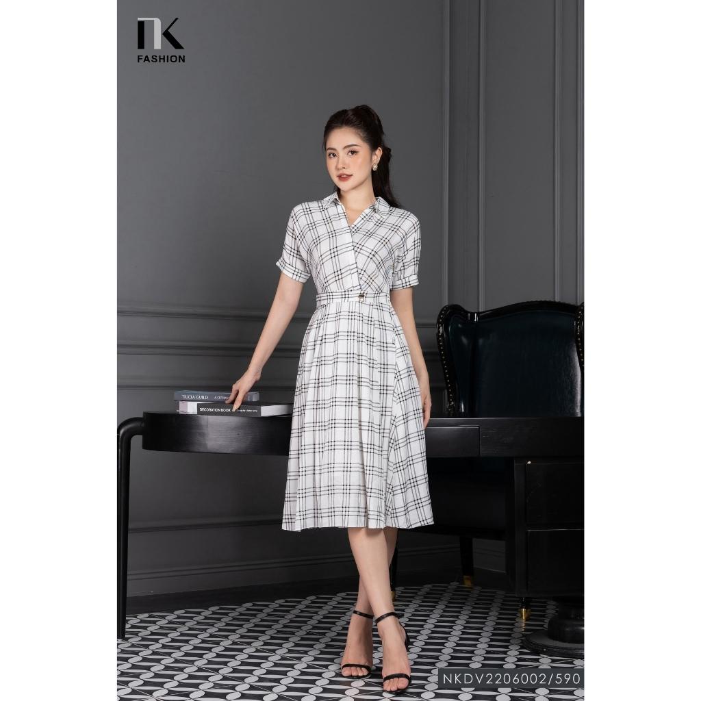 Đầm Nữ Xếp Ly Kẻ Caro NK Fashion Cổ Sơ Mi Tay Cánh Dơi, Chất Liệu Nhập Hàn Cao Cấp Mềm Mịn NKDV2206002