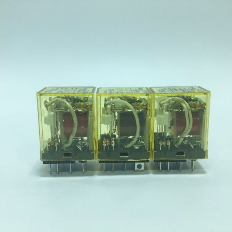 RH2B-UL Rơ le trung gian idec 8 chân to 12VDC, 24VDC, 24VAC, 110VAC, 220VAC