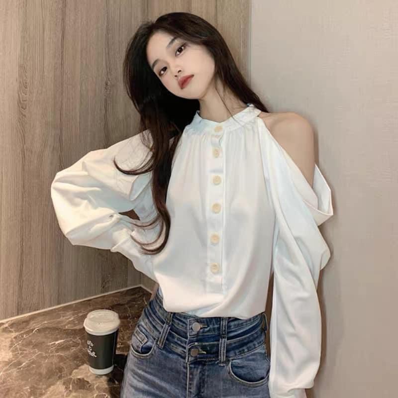 Áo sơ mi trắng hở vai vạt bầu phom rộng dáng suông dễ phối đồ - Váy Sơ mi Hở Vai Sexy, | BigBuy360 - bigbuy360.vn