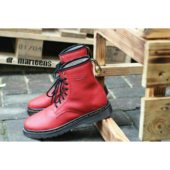 Giày Bốt Dr.Martens Dockmar Cổ Điển Cho Nam