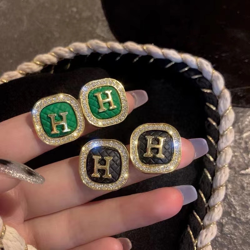 Khuyên Tai Thời Trang Hàn Quốc Hình Chữ Cái 2022 Phong Cách Hàn Quốc Dành Cho Nữ