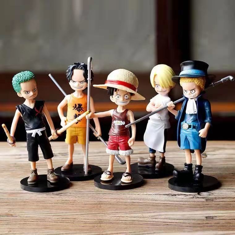 One Piece Thời thơ ấu được làm bằng tay Luffy Sauron Assab Sanji Q Edition Món quà trang trí khung xe