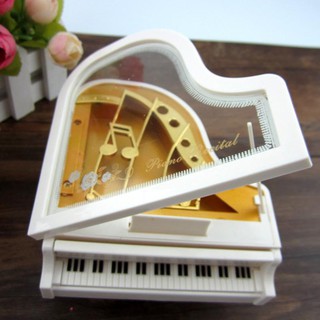 Hộp nhạc piano lên dây cót