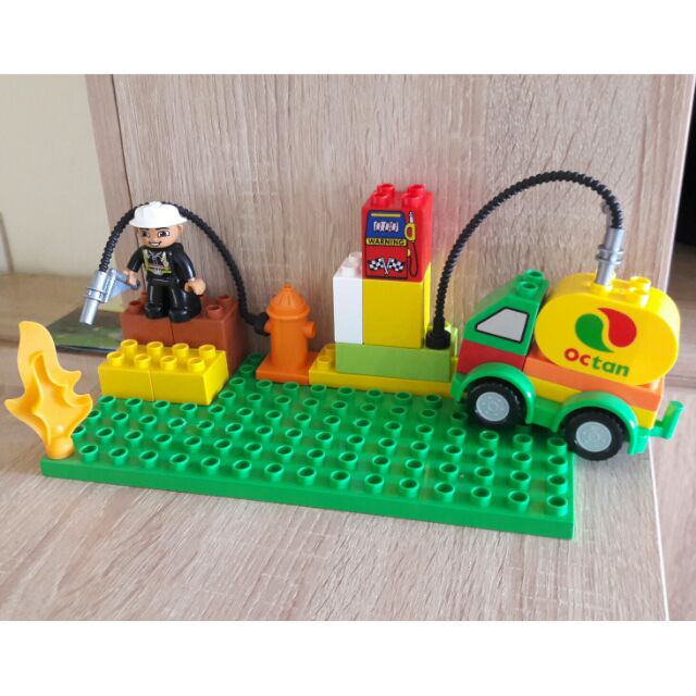 Gorock_ Các chi tiết thiết lập trạm xăng và cứu hỏa tương thích lego duplo