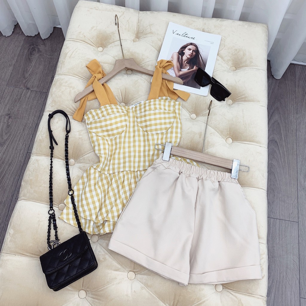 Set đồ nữ cá tính, set quần sóc áo quây đi chơi sang chảnh mùa hè đẹp 8A00069 | BigBuy360 - bigbuy360.vn