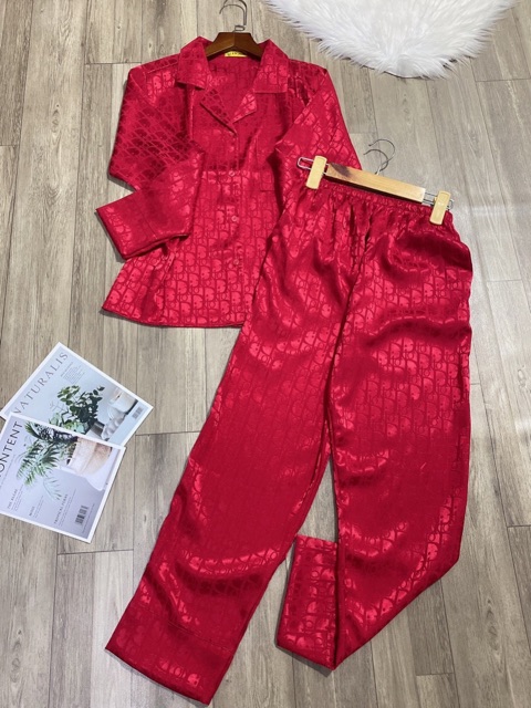 Đồ Bộ Pịama Tay Dài Quần Dài Lụa Gấm Hình Tim - Chữ | BigBuy360 - bigbuy360.vn