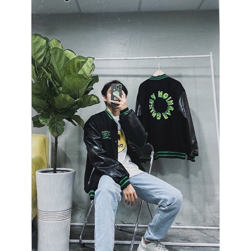 ÁO KHOÁC BOMBER KAKI TAY PHỐI DA F FROM UNISEX ULZZANG